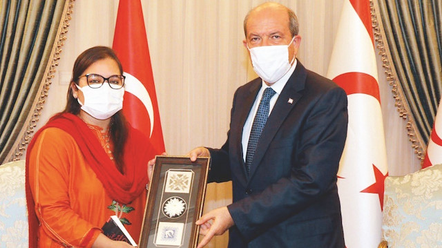 KKTC’yi ziyaret eden Pakistanlı diplomat Ifrah Tarıg, Tatar’la görüştü.