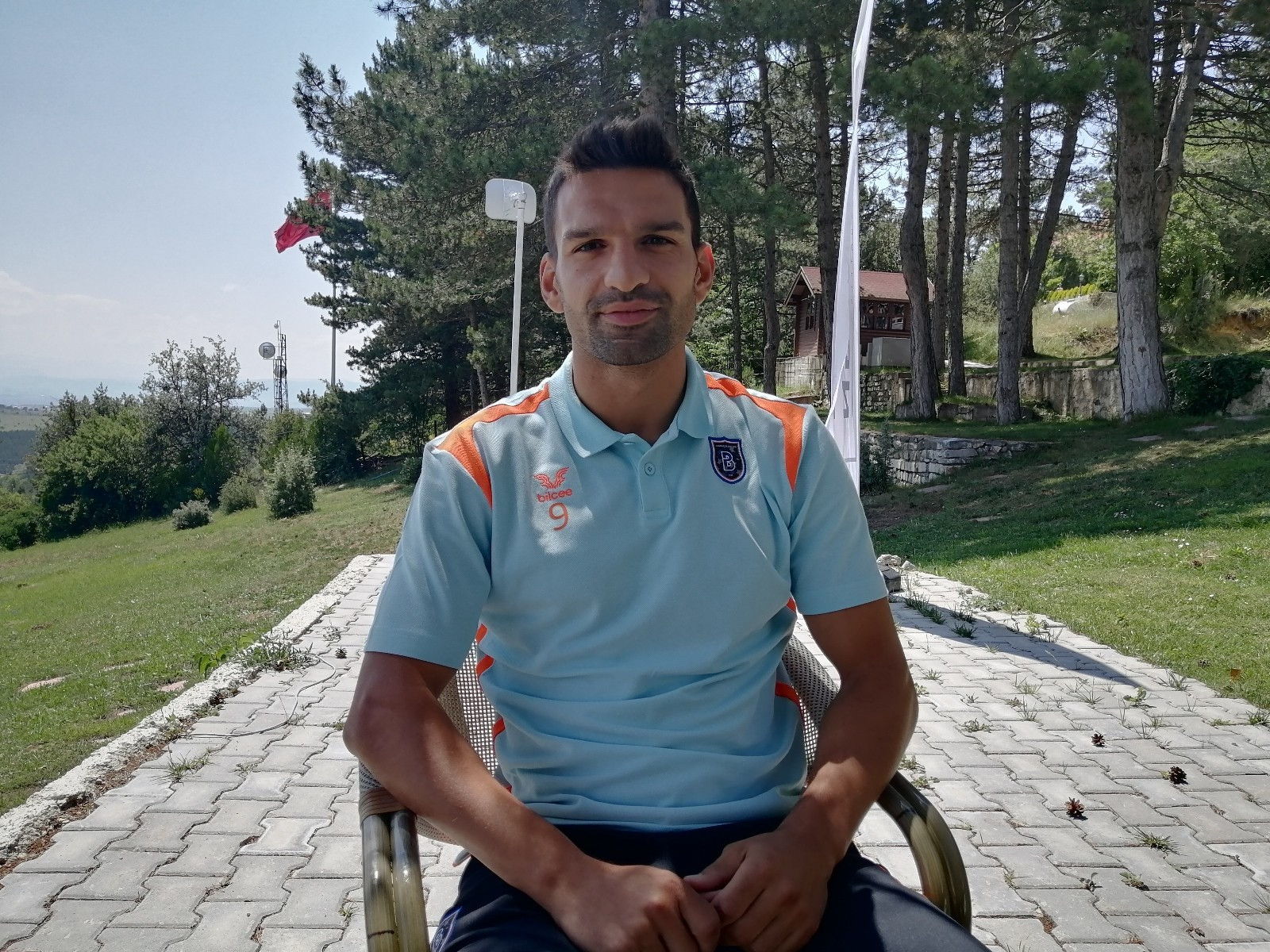Muahmmet Demir hakkında merak edilen sorulara cevap verdi.