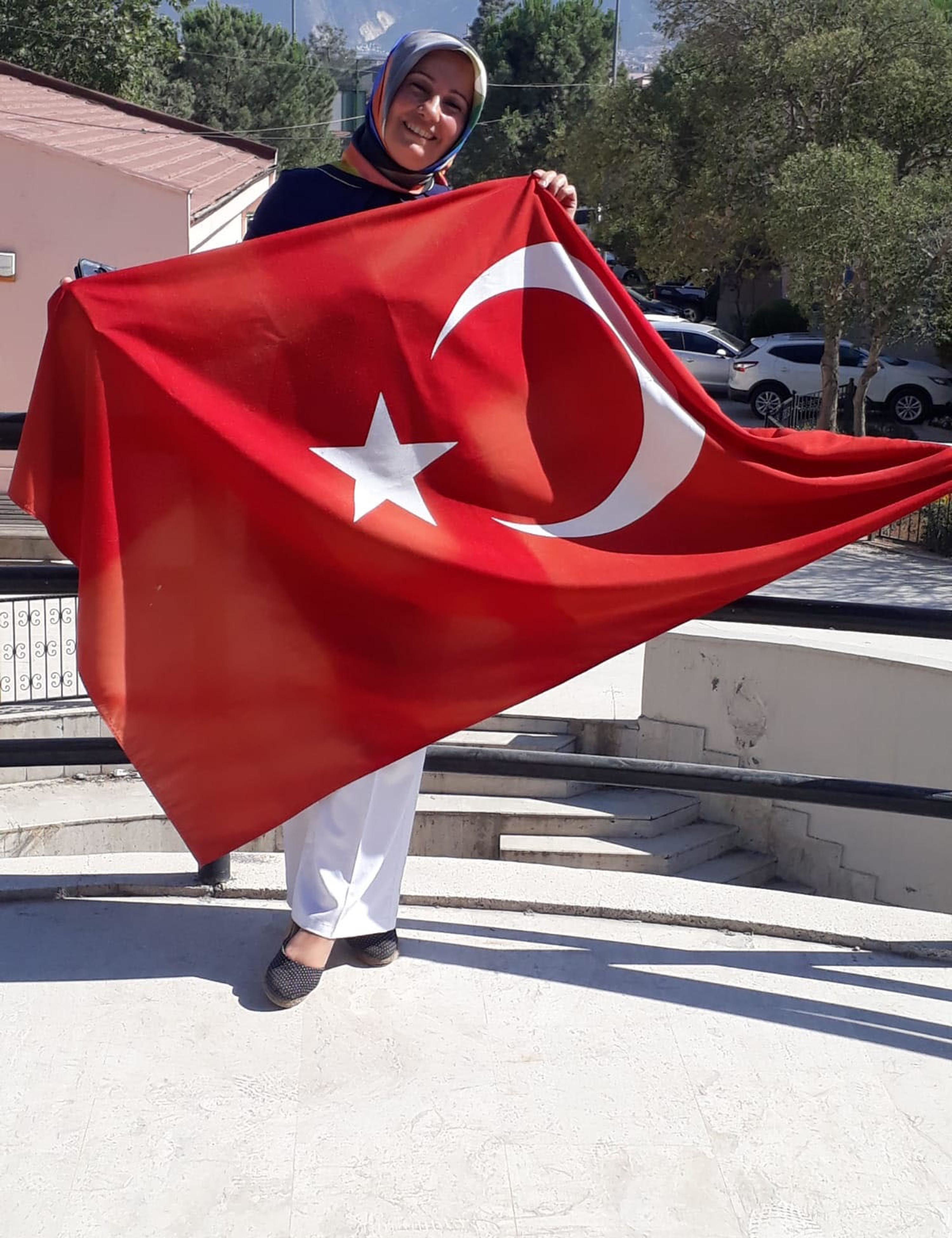 Elif Dağdelen