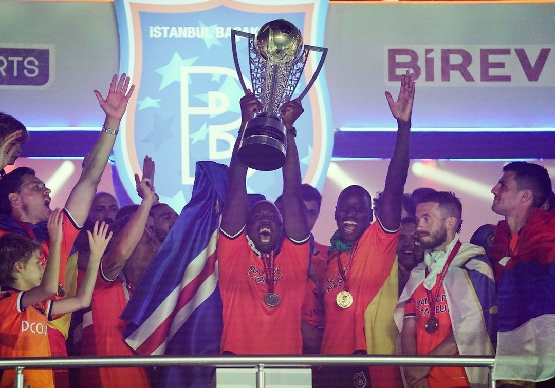 Ponck kariyerinin ilk ve tek şampiyonluğunu Başakşehir'de yaşadı.