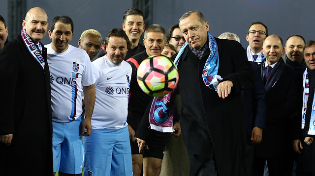 Cumhurbaşkanı Erdoğan Medical Park Stadyumu'nun açılışında penaltı kullanmıştı.