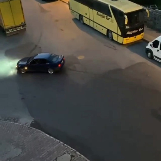Arnavutköy’de drift yapan maganda kamerada