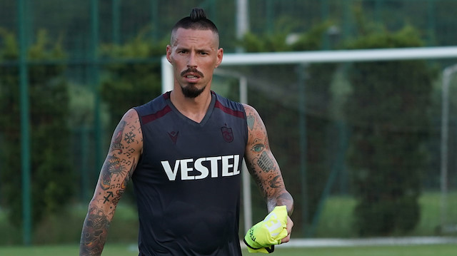 Trabzonspor Marek Hamsik ile 2 yıllık sözleşme imzalamıştı