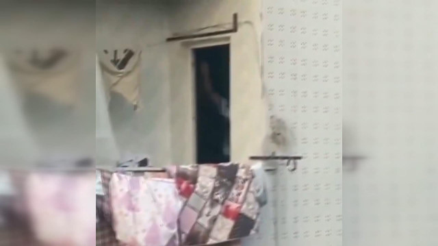 Küçükçekmece'de çocuğunu tavana asarak dövdüğü iddia edilen baba polisi harekete geçirdi