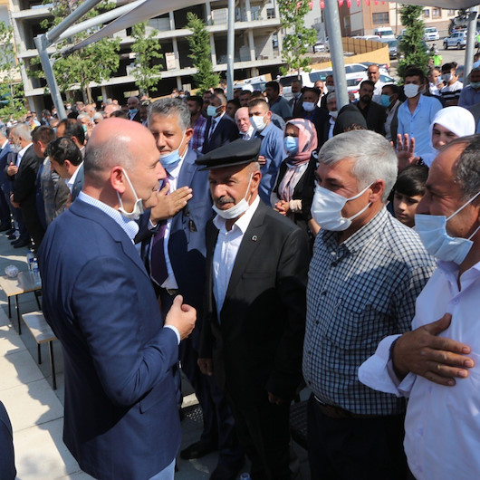 İçişleri Bakanı Soylu, Şırnakta halkla bayramlaştı