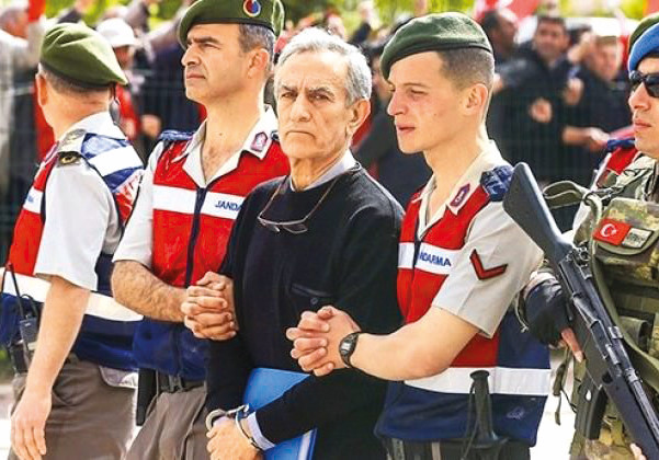 Akın Öztürk