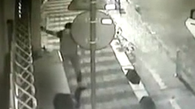 Kartal’da dehşeti anları kamerada: Lüks siteyi kurşun yağmuruna tuttular