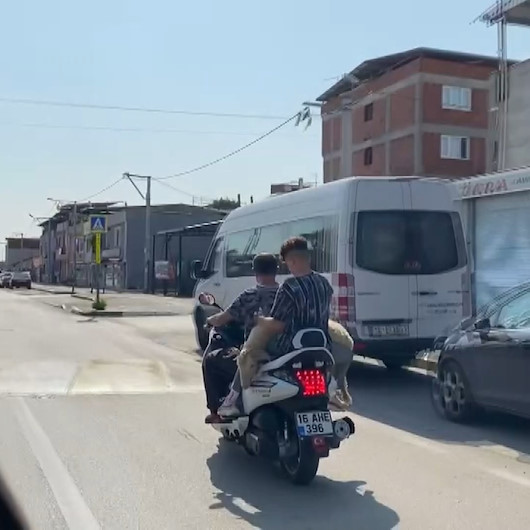 Bursada ilginç görüntü: Kurbanı kesime motosikletle götürdüler