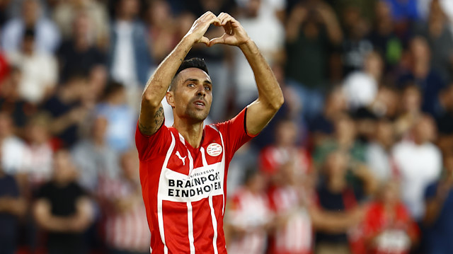 PSV forması giyen Eran Zahavi, Galatasaray karşısında 3 gol atarak geceye damga vurdu.