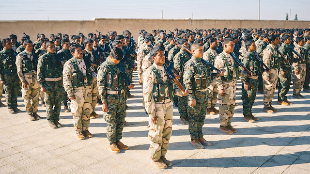 ABD askerlerinin eğittiği 400 terörist Haseke’de YPG/PKK saflarına katılacak.