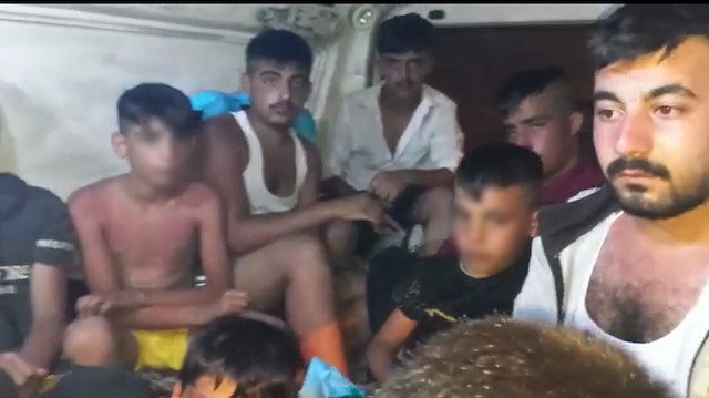 Sürücü dahil 19 kişinin bulunduğu minibüstekilerin tatil yaptıkları Mersin’den Gaziantep’e döndükleri belirlendi.