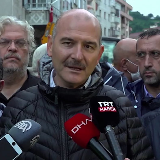 Bakan Soylu Artvinde afet bölgesinde: Üstü kapalı olan derelerin üstünü açacağız