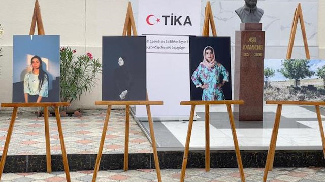 "تيكا" التركية تنظم معرضا للصور في جورجيا