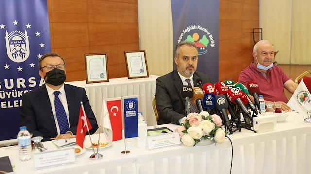 Bursa Büyükşehir Belediye Başkanı ve Türkiye Sağlıklı Kentler Birliği Başkanı Alinur Aktaş