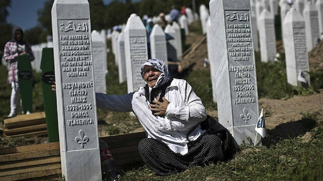Bosna Hersek'te "soykırımı inkar etmek" bugünden itibaren suç sayılacak