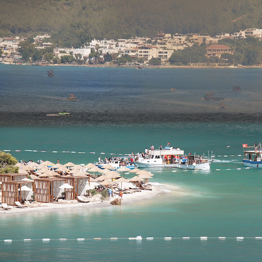 Bodrum’da büyük panik: Yangın otellere yaklaştı müşteriler tahliye ediliyor