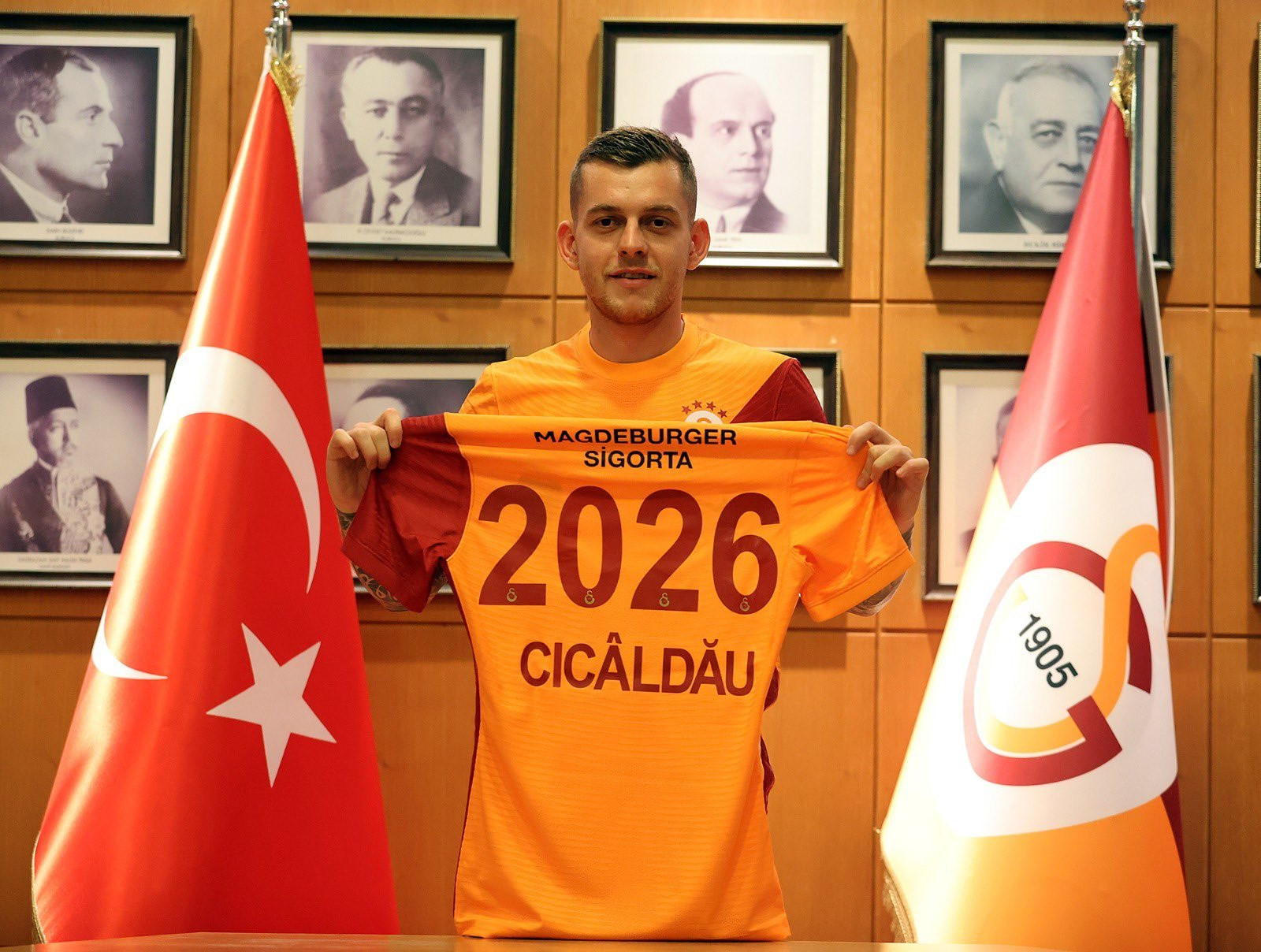 Galatasaray, Cicaldau ile 5 yıllık sözleşme imzalamıştı.