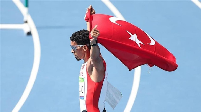 أولمبياد طوكيو.. التركي كوبيلو يتأهل لنصف نهائي 400 متر حواجز