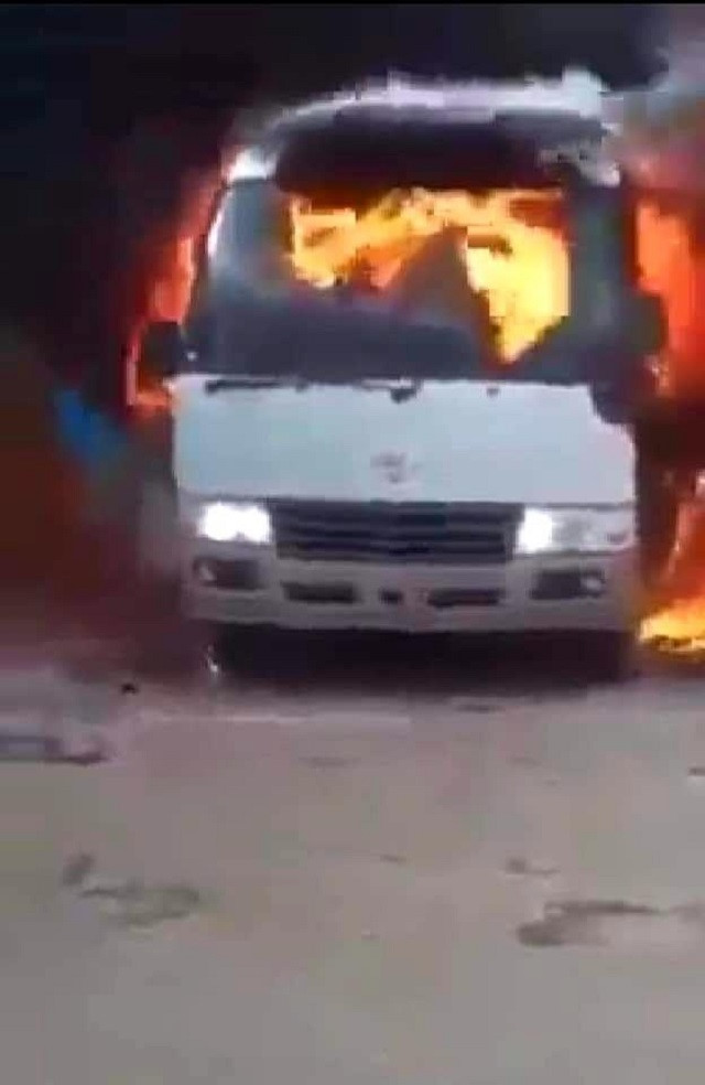 Takım otobüsüne bombalı saldırı düzenlendi