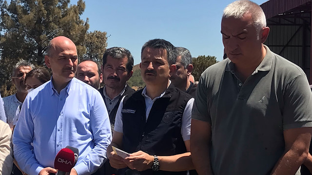 Bakanlar Soylu, Pakdemirli ve Ersoy, Milas’ta Yangın Koordinasyon Merkezi’ni ziyaret etti. 