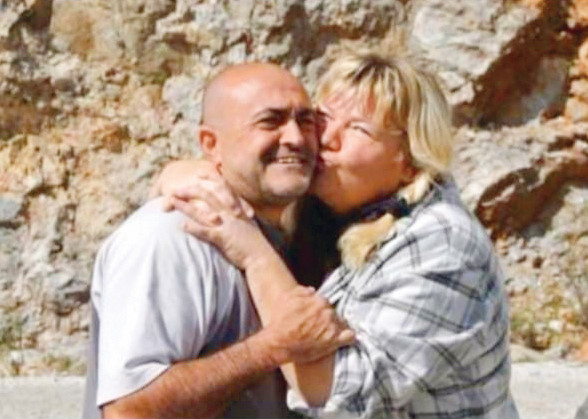 Fahri ile eşi Andrea Yiğitokur