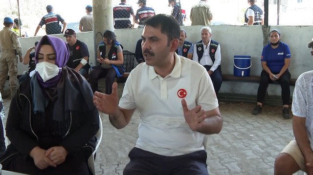 Çevre ve Şehircilik Bakanı Kurum: Bugün bir olma günüdür, siyaset yapma günü değildir