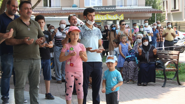 28 Temmuz Çarşamba günü Manavgat’ta başlayan ve henüz kontrol altına alınamayan orman yangınları, çevre ilçelere de sıçradı.