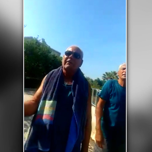 Haşemalı kadını sitenin havuzuna sokmayan yöneticiden tehdit: Girdiğin zaman sonuçlarına katlanırsın