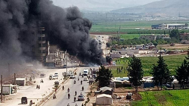 Tel Rıfat bölgesinden Afrin kent merkezine saat 14.30 sıralarında 13 füze atışı gerçekleştirdiği belirtildi.