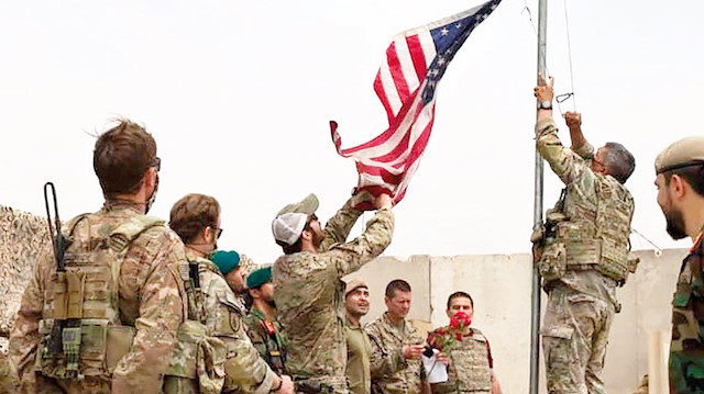Afganistan fiyaskosunun ardından güvenirliği dip yapan ABD, istenmeyen ülke konumuna düştü. 