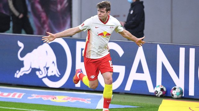 Leipzig formasıyla çıktığı 37 maçta 6 gol attı.