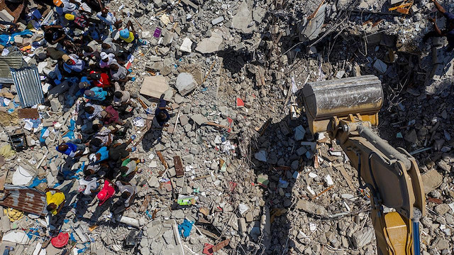 Haiti'deki depremde ölü sayısı 2 bin 207'ye yükseldi
