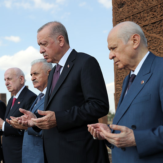 Cumhurbaşkanı Erdoğandan Selçuklu Meydan Mezarlığına ziyaret