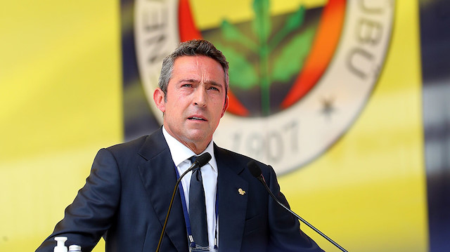 Fenerbahçe'de transfer görüşmelerini başkan Ali Koç yönetiyor.