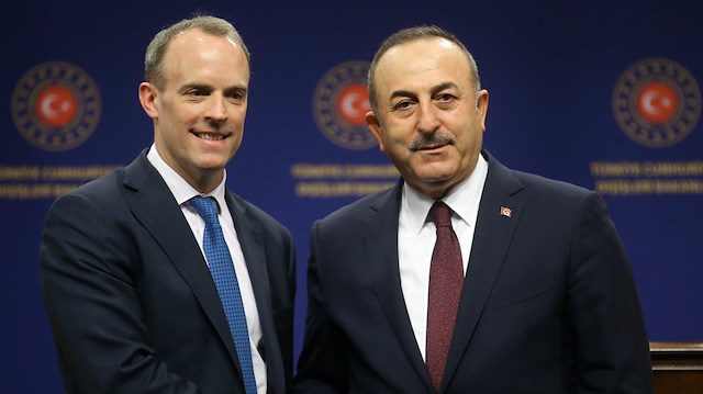 İngiltere Dışişleri Bakanı Dominic Raab ve Dışişleri Bakanı Mevlüt Çavuşoğlu