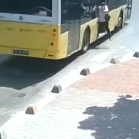 Seyir halindeki otobüsten inmeye çalışan kadın düşünce otobüs şoföründen şikayetçi oldu