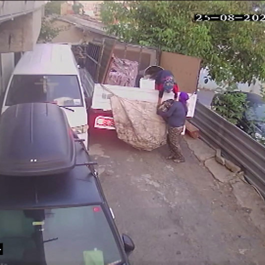 Sarıyerde 250 kiloluk otomobil motorunu çalan hırsızlar kamerada