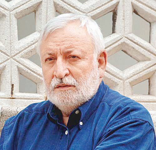 Yücel Çakmaklı