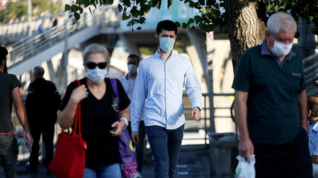 Sağlık Bakanı Koca, vaka sayıları en çok artan 10 ili açıkladı