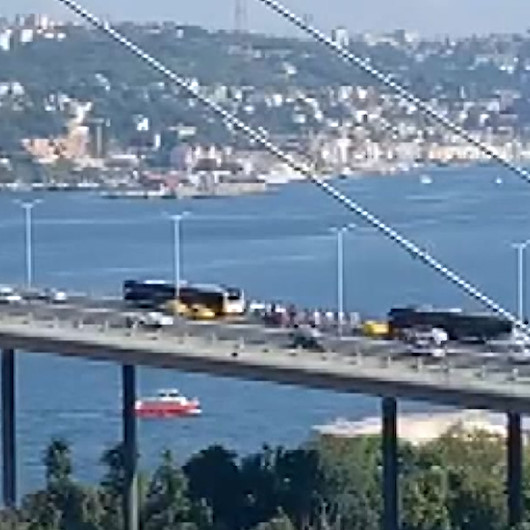 15 Temmuz Şehitler Köprüsünde metrobüs arızası
