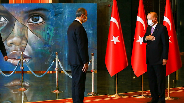 Cumhurbaşkanı Erdoğan'ın 30 Ağustos tebriklerini kabulündeki tablo detayı