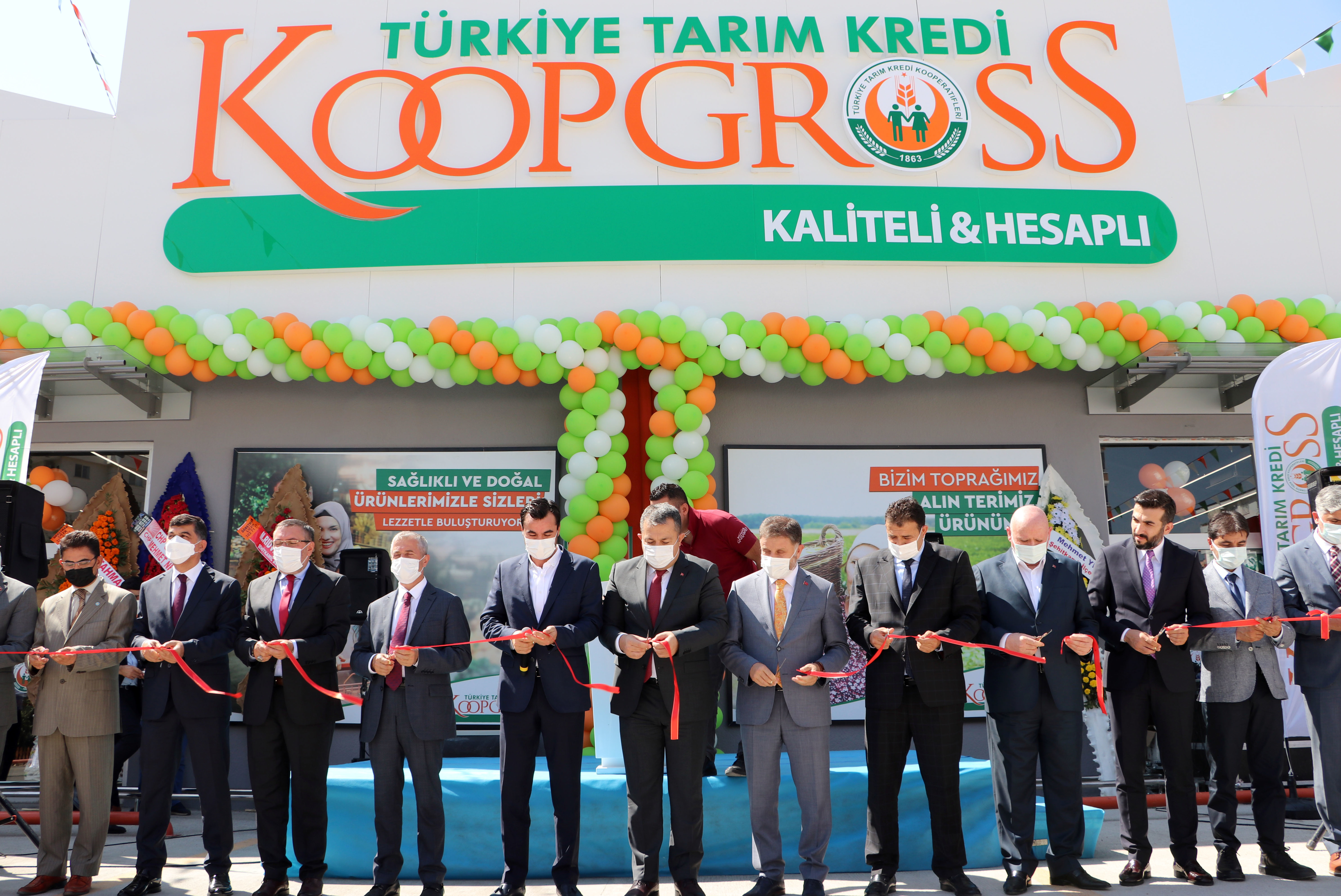 Tarım Kredi ürünlerinin toptan ve perakende satışının yapılacağı KoopGrooss Mağazası'nın ilki Gaziantep'e açıldı