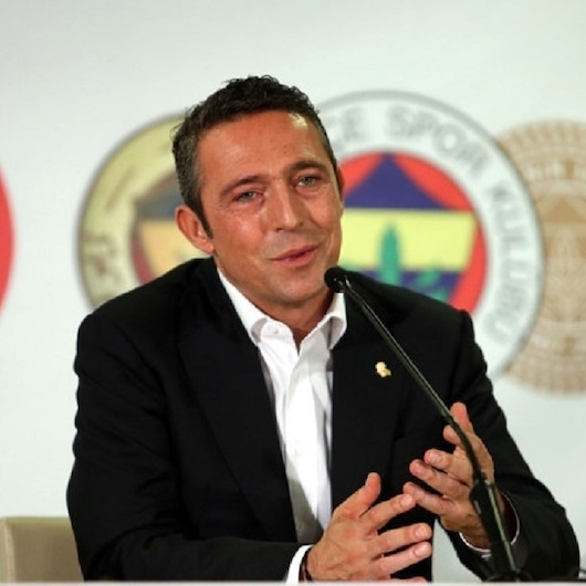 Fenerbahçe'den sürpriz transferler: İki yıldız imza için İstanbul'da