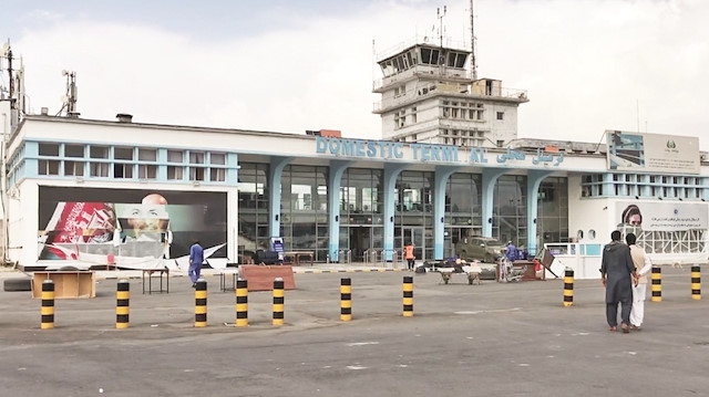 Çevre düzenlemelerinin yapıldığı havalimanında ilk uçuşun Herat ya da Mezar-ı Şerif’e olabileceği belirtildi.