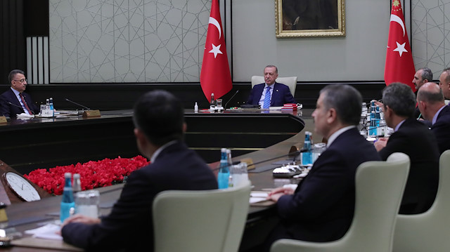Cumhurbaşkanı Erdoğan'ın toplantının ardından açıklama yapması bekleniyor.