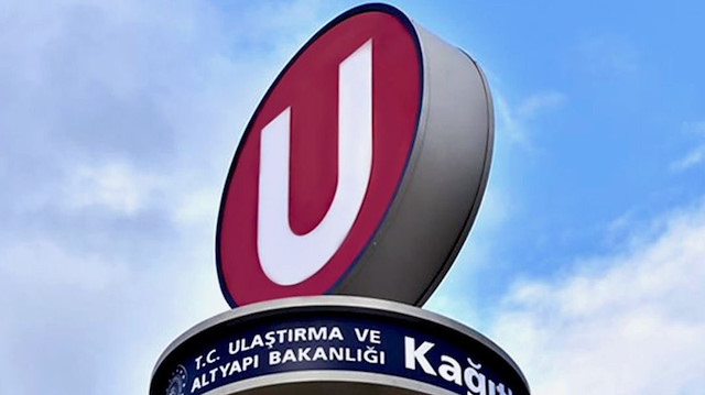 Metrolarda kullanılacak yeni logoda artık 'M' yerine 'U' harfi yer alacak.