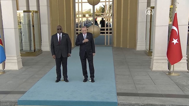 Cumhurbaşkanı Erdoğan, Kongo Cumhurbaşkanını resmi törenle karşıladı. 