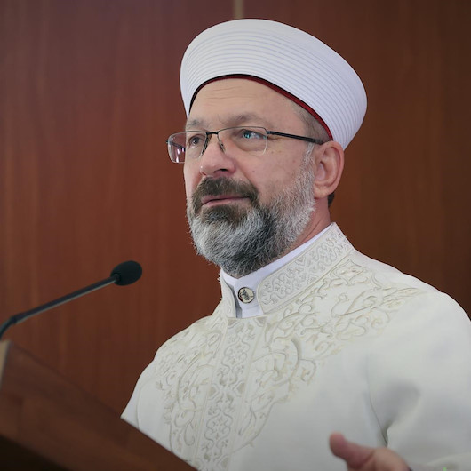 Diyanet İşleri Başkanı Erbaş: İslam’ın hakikatleri ile gençliğin heyecanının buluşması dünyayı değiştirecektir