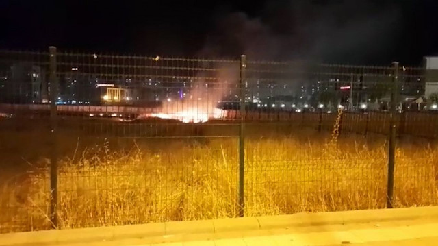 Diyarbakır'da havai fişek yangın çıkardı
