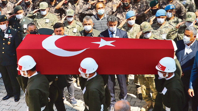 Şehit Abacı, dün Hassa Akbez Merkez Camii’nde kılınan cenaze namazının ardından Kılıçdede Mezarlığı’nda toprağa verildi.